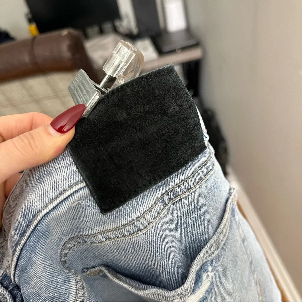 Neuw Jeans - Picture 4 of 4